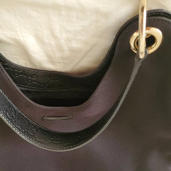 AUTHENTIC GUCCI BAG - Picture 11 of 16